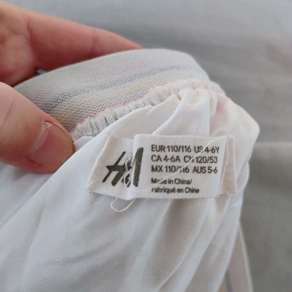 H&M Rainbow Tulle Skirt - Picture 3 of 5